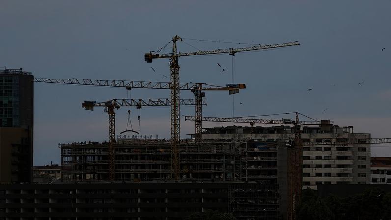 Norte licenciou quase metade dos fogos novos para habitação familiar