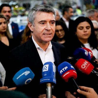 Carneiro acusa Governo de colocar o custo nas famílias portuguesas