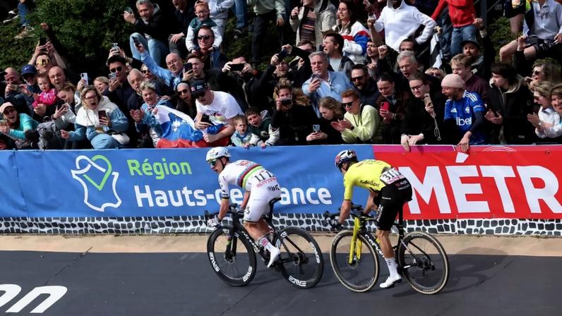 Imagem de contexto do artigo Cândido Barbosa adianta a possibilidade da UAE Emirates vir à Volta a Portugal deste ano