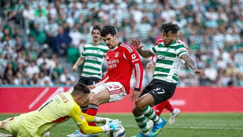 Tomás Araújo falha jogo frente ao Moreirense por lesão