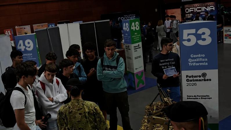 Indústria do calçado participa em feira para captar jovens talentos