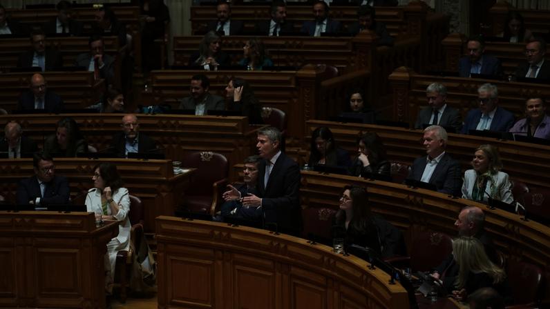 PS pretende classificar donativos de partidos como interesse público