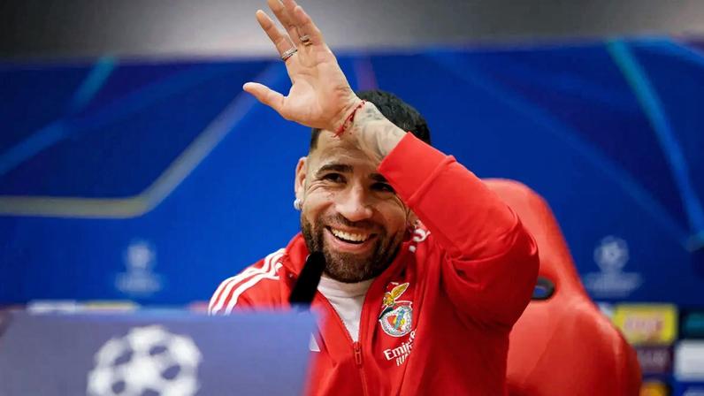 Otamendi está em fim de contrato com o Benfica
