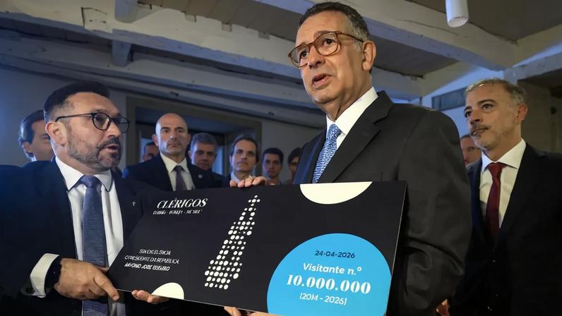 Seguro, visitante 10 milhões dos Clérigos, apela à paz na divisão