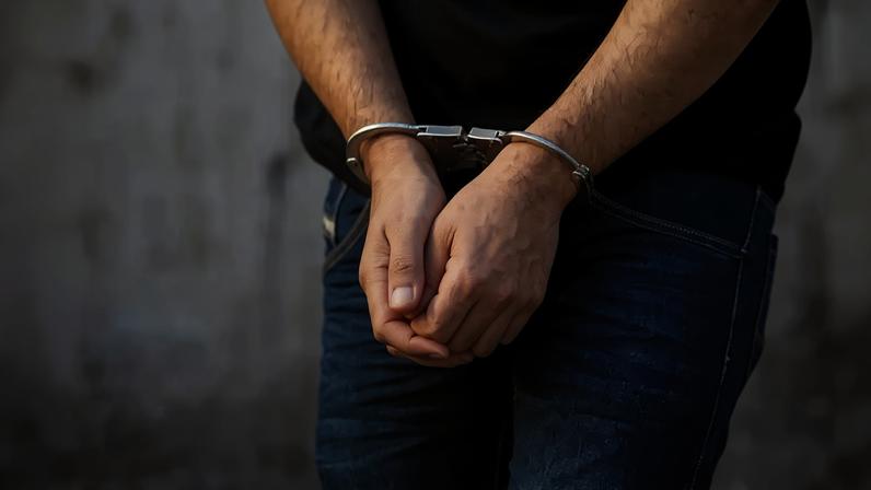 Incêndio em casa em Famalicão movido por vingança deixa duas pessoas no interior