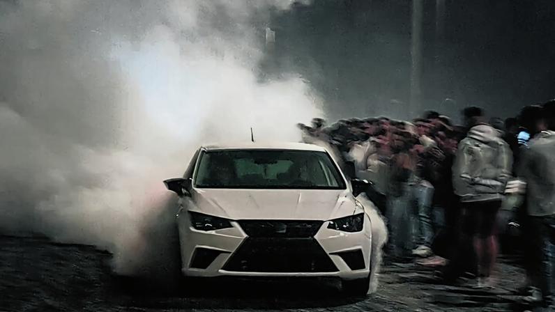 PSP fiscaliza 300 carros e apreende 22 em corrida ilegal em Loures