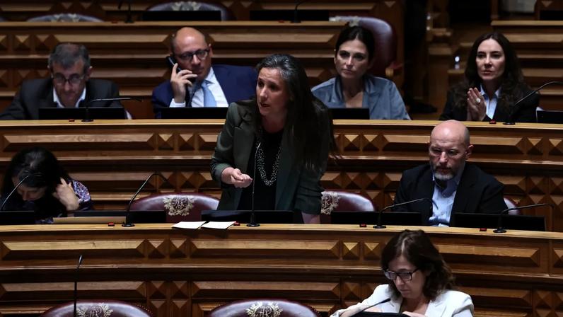Livre propõe tornar públicos donativos a partidos a partir de 600 euros