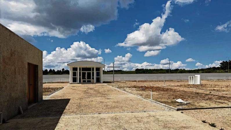 Cemitério abandonado há 25 anos em Carrazeda de Ansiães vai abrir