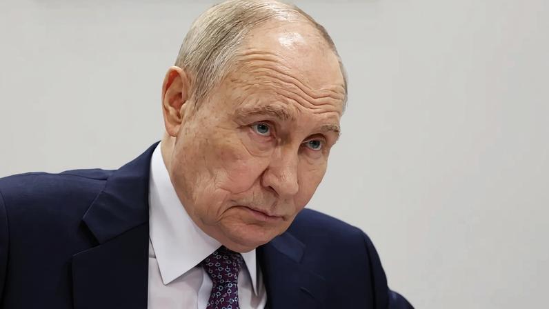 Putin e Trump discutem guerra no Irão e cessar-fogo na Ucrânia