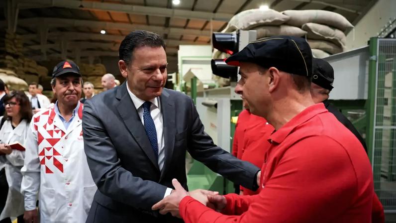 Inflação e custo de vida sobem, Montenegro diz que não é motivo para alarme