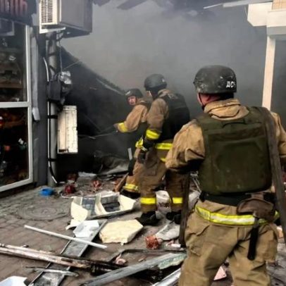 Ataque com drone russo provoca cinco mortos e 19 feridos em mercado