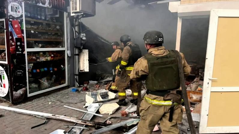 Ataque com drone russo provoca cinco mortos e 19 feridos em mercado