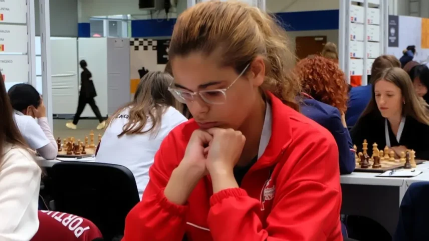Primeira Grande-Mestre portuguesa de xadrez admite comentários sexistas