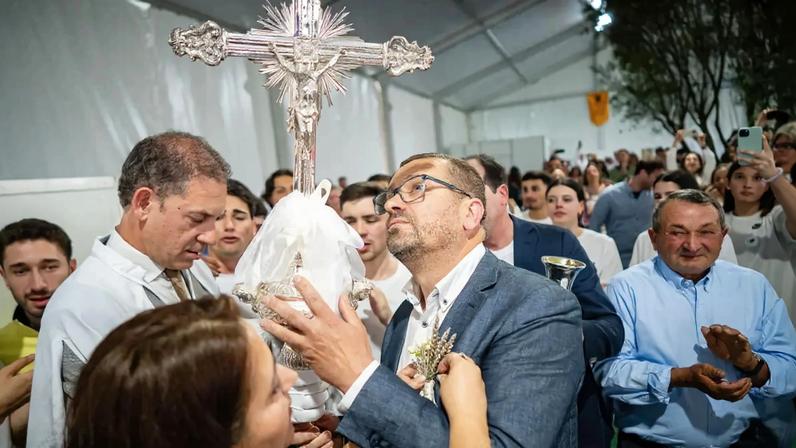 Mordomo da Cruz de Fontão organiza almoço de Páscoa para 600 pessoas
