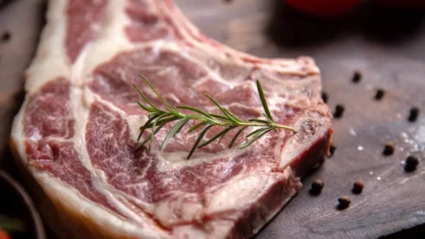 Imagem de contexto do artigo Desigualdade de género na alimentação: mulheres consumiam menos proteína animal