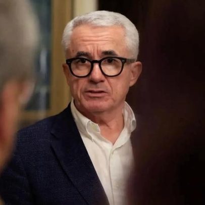 Empresário e presidente de clube absolvidos de difamação de ex-presidente da Câmara