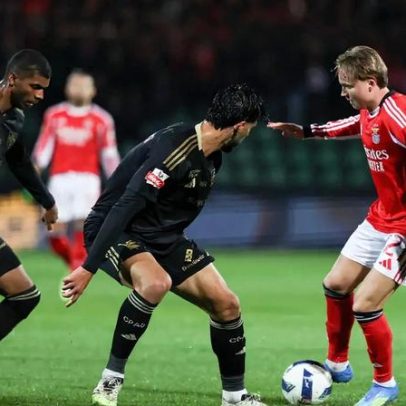Benfica empata com o Casa Pia