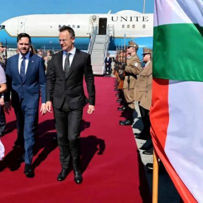 JD Vance visita Orbán na véspera das legislativas húngaras