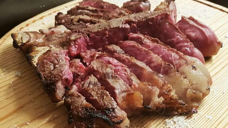 Prato do Dia no Pedra de Sal (Luso): porção de carne para partilhar