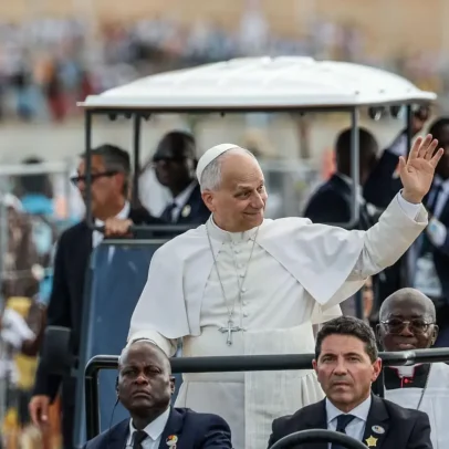 Papa Leão XIV fala kimbundu e incentiva jovens a um mundo sem guerras