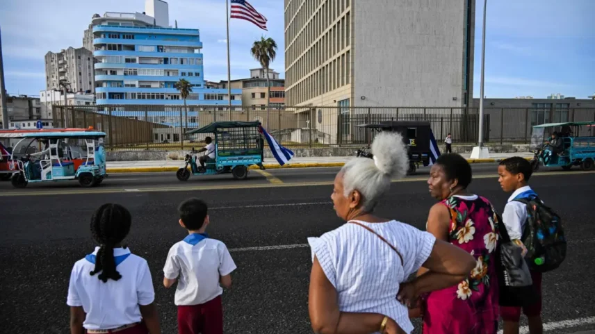 Cuba anuncia reunião na ilha com representantes dos EUA