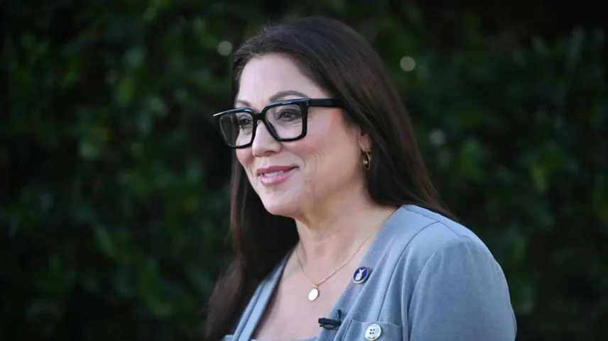 Lori Chavez-DeRemer deixa Administração Trump