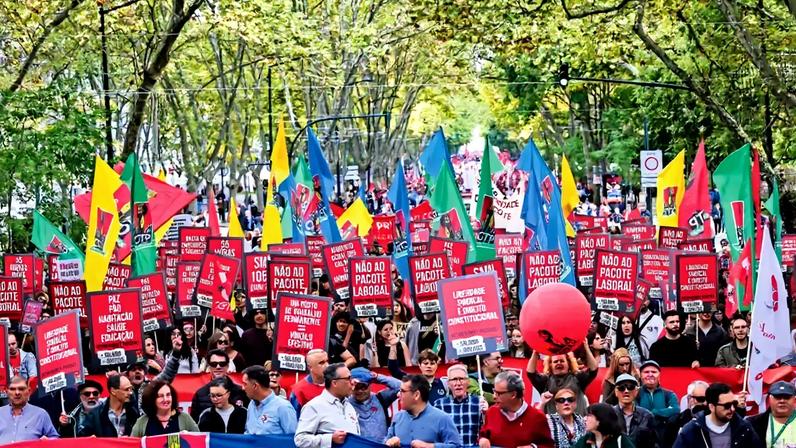 Adolescentes sufocam amiga até à morte e enviam vídeo à mãe