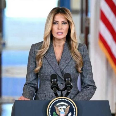 Melania Trump nega ligações com abusos de Epstein