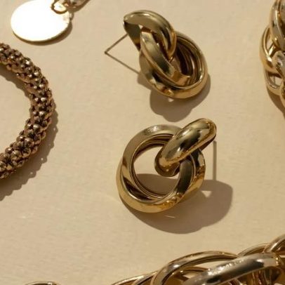 Como limpar joias em casa para recuperar o brilho