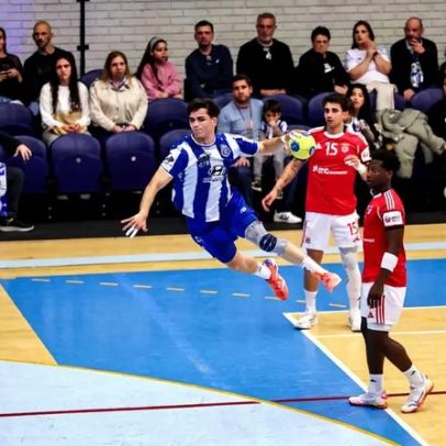 F. C. Porto vence Benfica 42-32 e sobe ao 2.º lugar do andebol