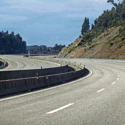 Mulher abandonada encontrada inconsciente na A8