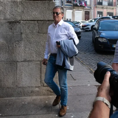 Contratos entre Turismo e clubes do Minho simulados; Relação afasta falsificação
