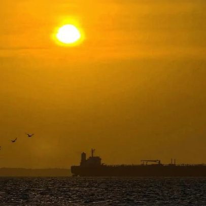 Venezuelanos questionam destino do dinheiro das vendas de petróleo aos EUA