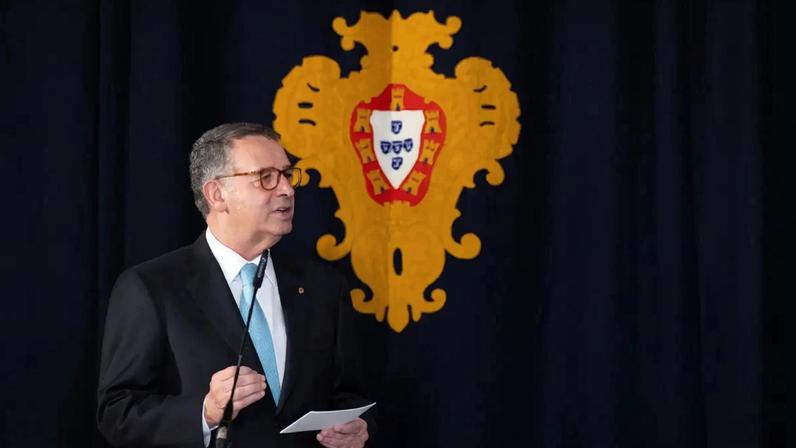 Regresso ao Parlamento: Marcelo assistiu sozinho à cerimónia dos 50 anos da Constituição