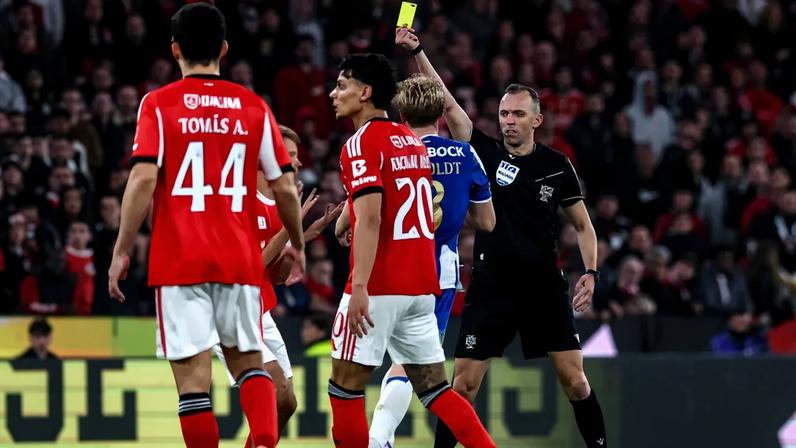 João Pinheiro arbitra dérbi entre Sporting e Benfica para a Liga