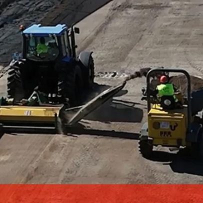 Lus. Lourosa inicia instalação do novo relvado