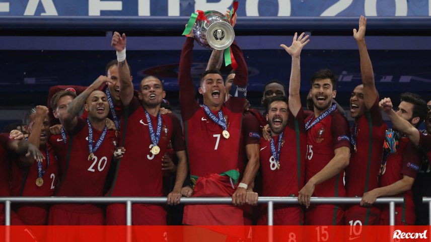 Os 10 jogadores portugueses com mais internacionalizações