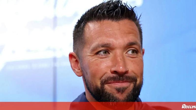 Direto: antevisão de Farioli ao Estoril-FC Porto