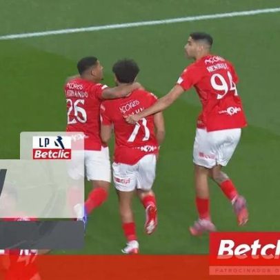 Klismahn coloca Santa Clara na frente do Sporting em Alvalade