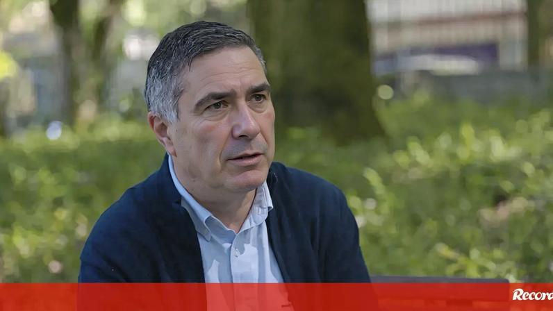 João Nunes, coautor do livre "110 anos, 110 histórias", dedicado ao Ac. Viseu, debruça-se sobre o atual momento dos beirões.