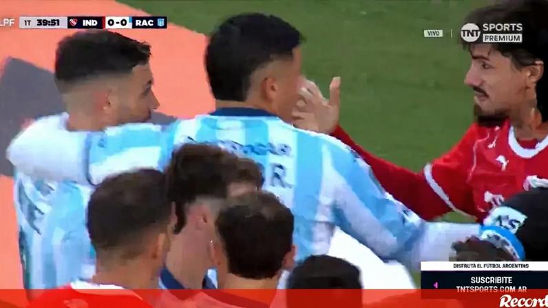 Argentina: falha de Panenka surpreende e adversários celebram com ele