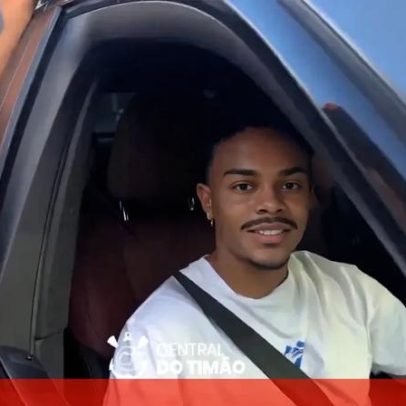 Adeptos do Corinthians pressionam ex-jogador do V. Guimarães