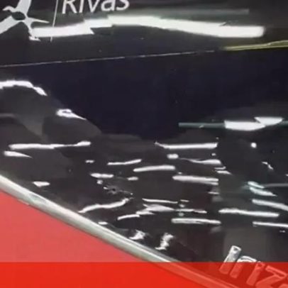 Autocarro do Atlético de Madrid após apedrejamento por adeptos do Barcelona