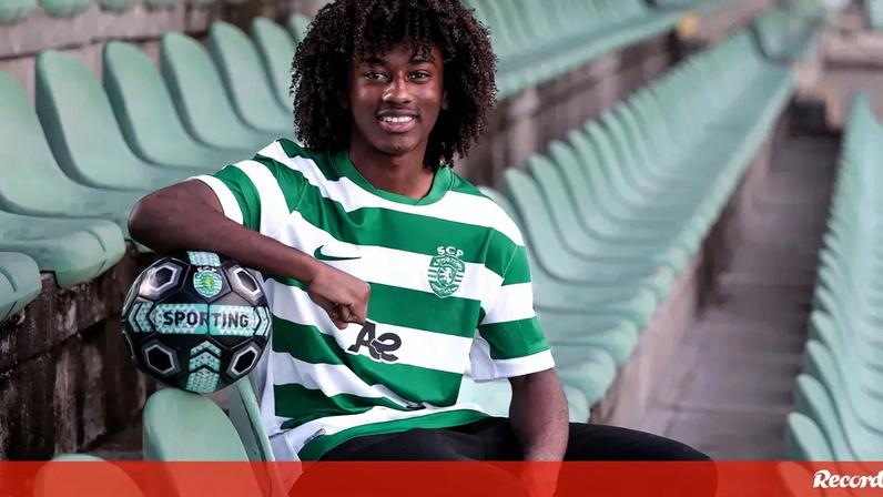 Leonardo Varela, jovem promessa do Sporting, assina contrato profissional