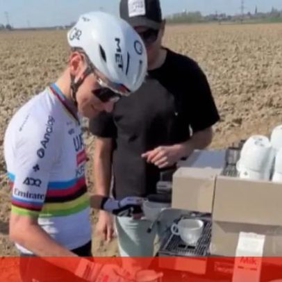 Pogacar surpreende com talento em latte art