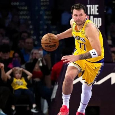 Doncic iguala Chamberlain e Shaq como melhor marcador da NBA