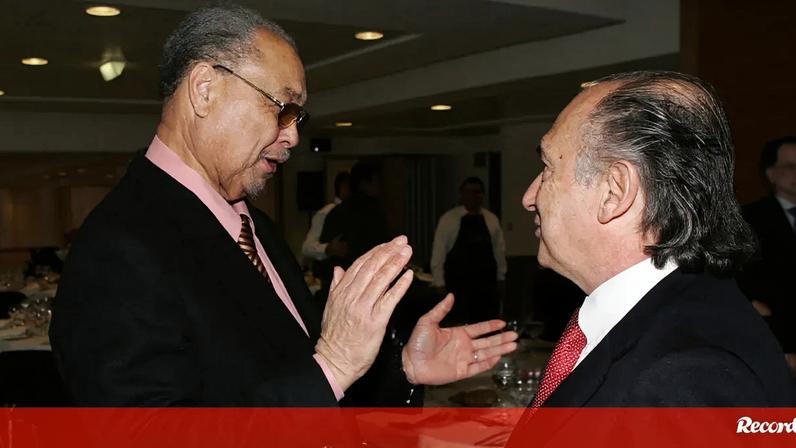 Manuel Damásio admite não entender de futebol e recorre a Mário Wilson