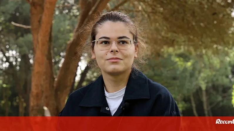 Grande Mestre Feminina de xadrez em entrevista a Record