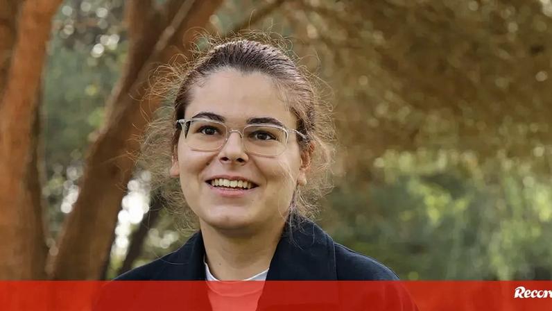 Grande Mestre Feminina de xadrez em entrevista a Record