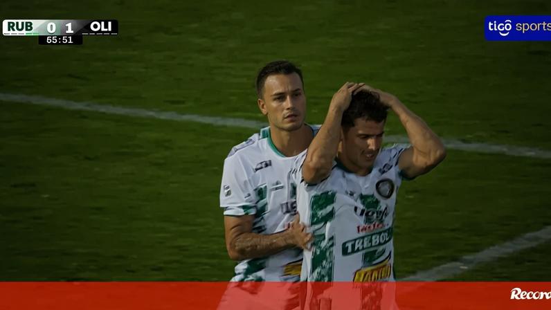 Fernando Martínez é o azarado da semana (mês ou ano...)